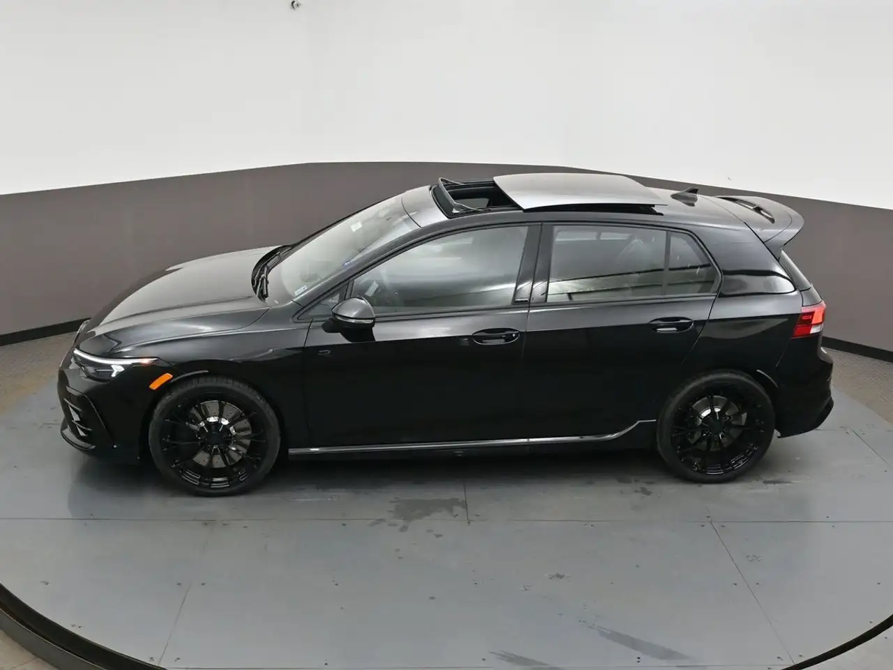 2026 Volkswagen Golf R