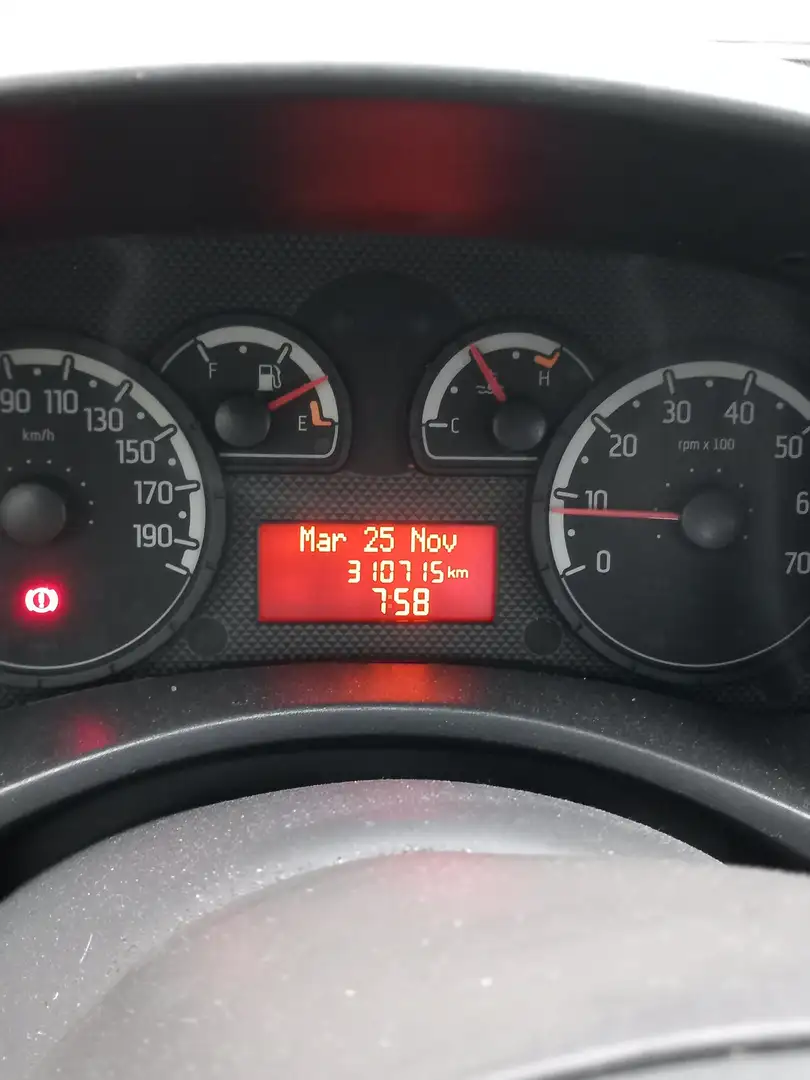 Fiat Panda Panda 1.2 Active natural power Nero - 2