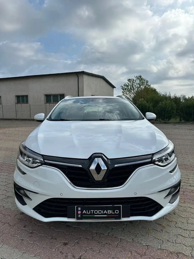 Renault Megane Sporter 1.5 blue dci Equilibre 115cv edc Blanc - 2