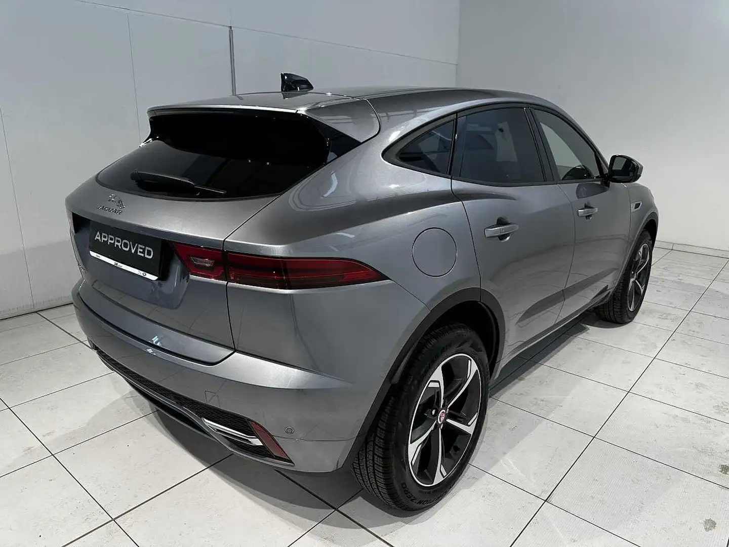 Jaguar E-Pace R-Dynamic SE IVA ESPOSTA Grigio - 2