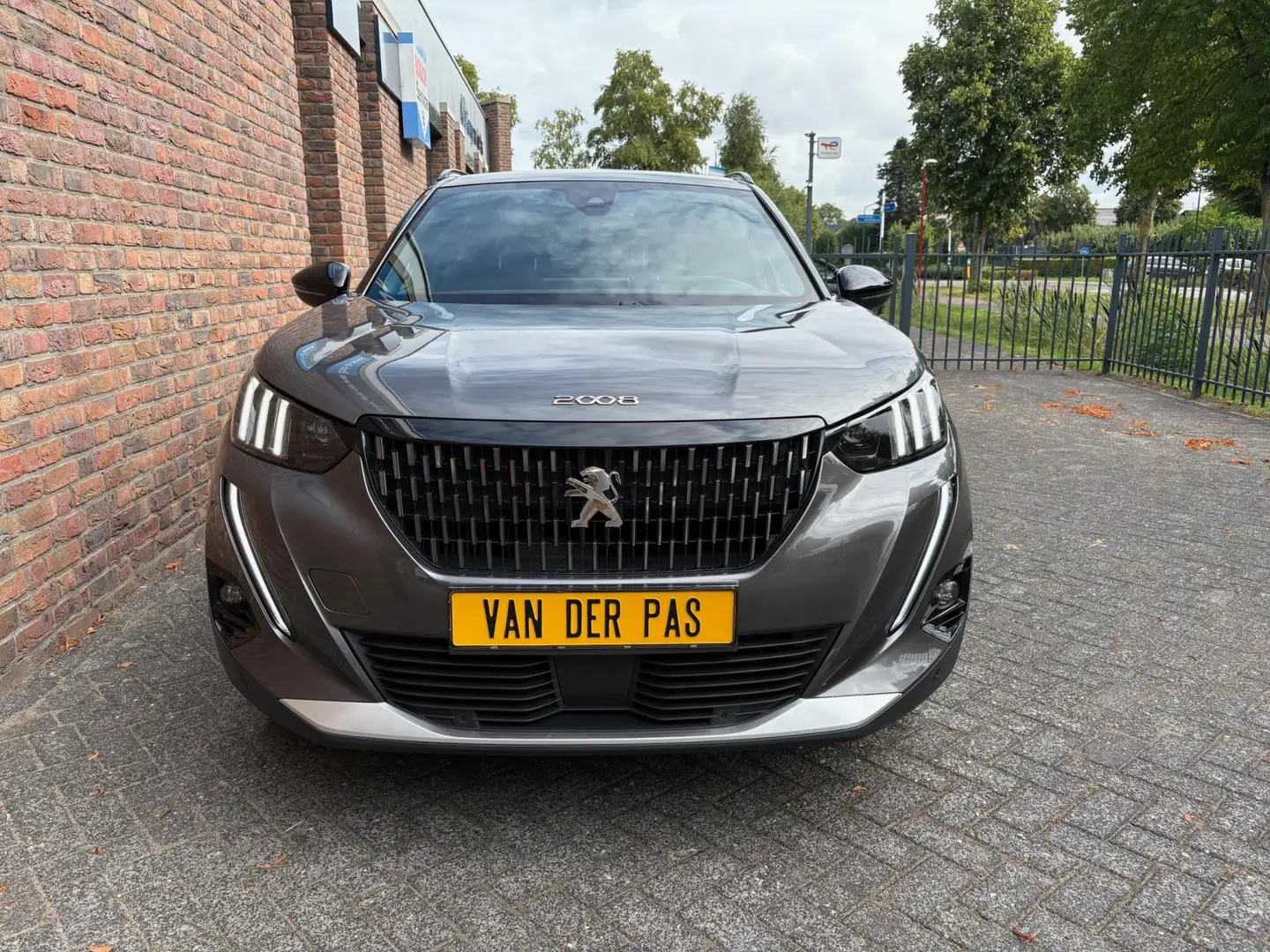 Peugeot 2008 1.2 PureTech 130PK Automaat GT-line |Navi|Camera|C Grigio - 2