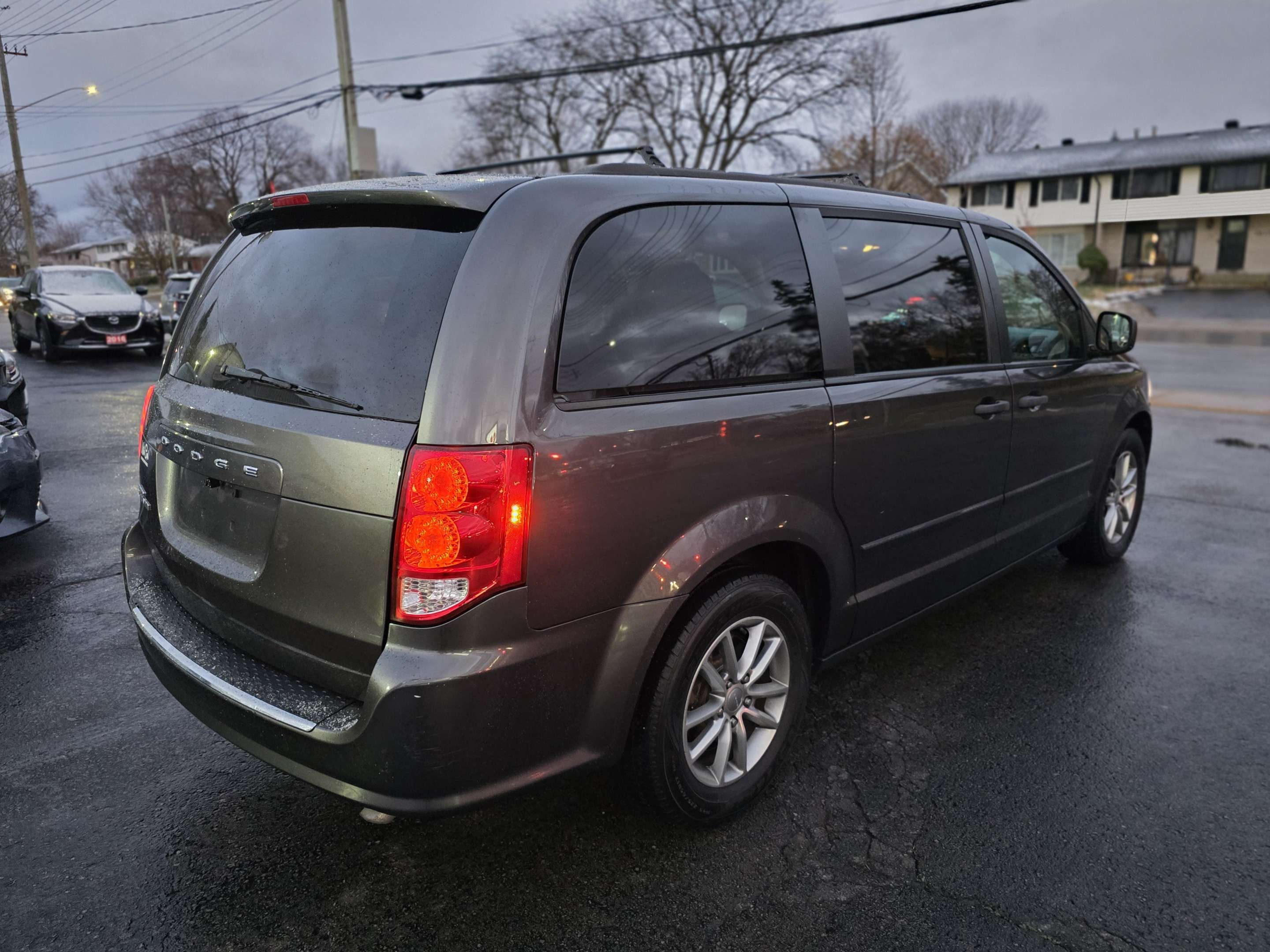 2016 Dodge Grand Caravan Certified ~ Warranty — снимка 1