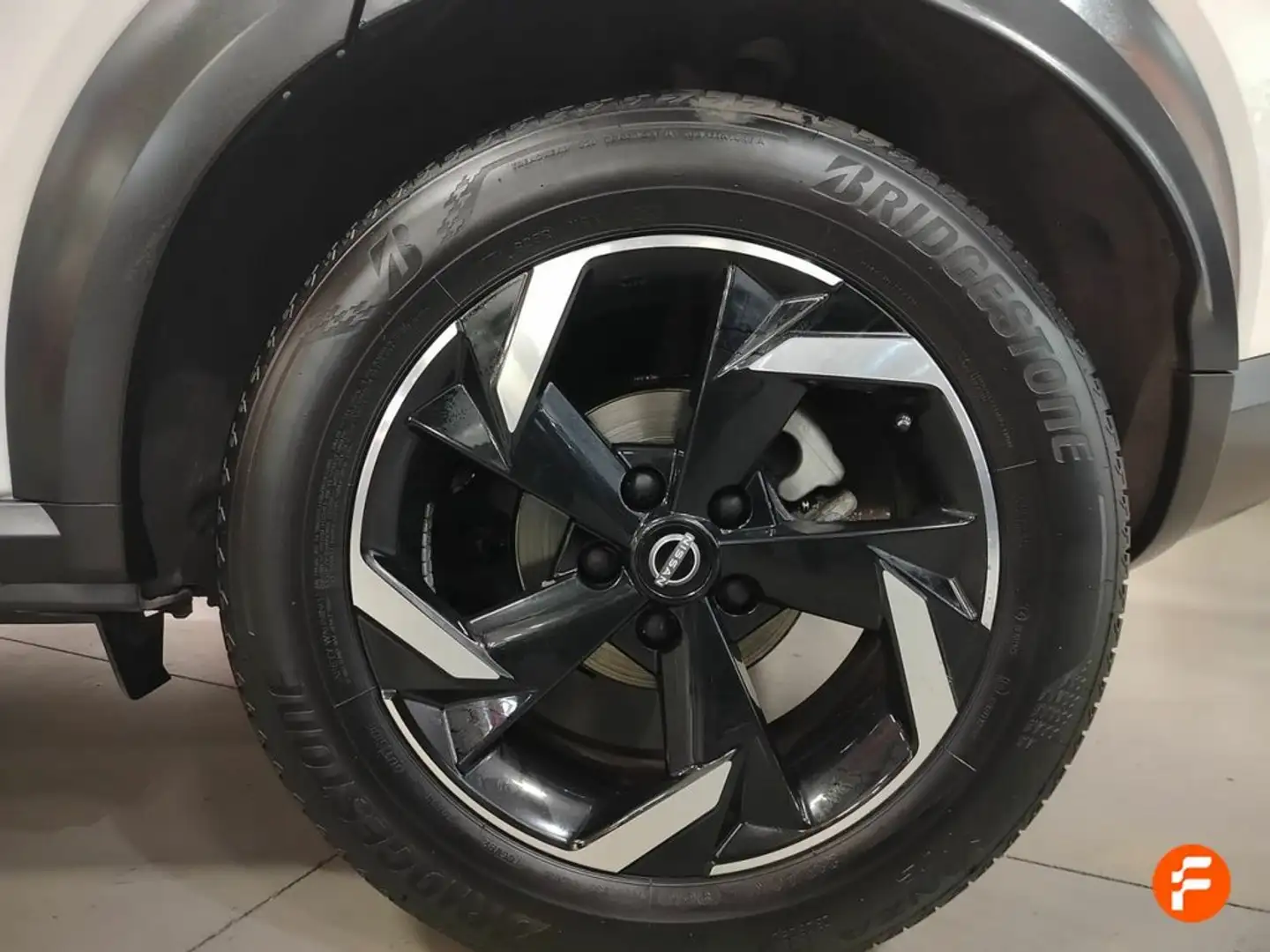 Nissan Juke DIG-T 84 kW (114 CV) DCT 7V N-Connecta Blanco - 2