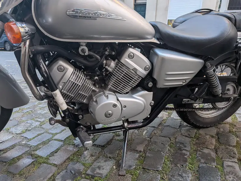 Honda VT 125 - foto 8