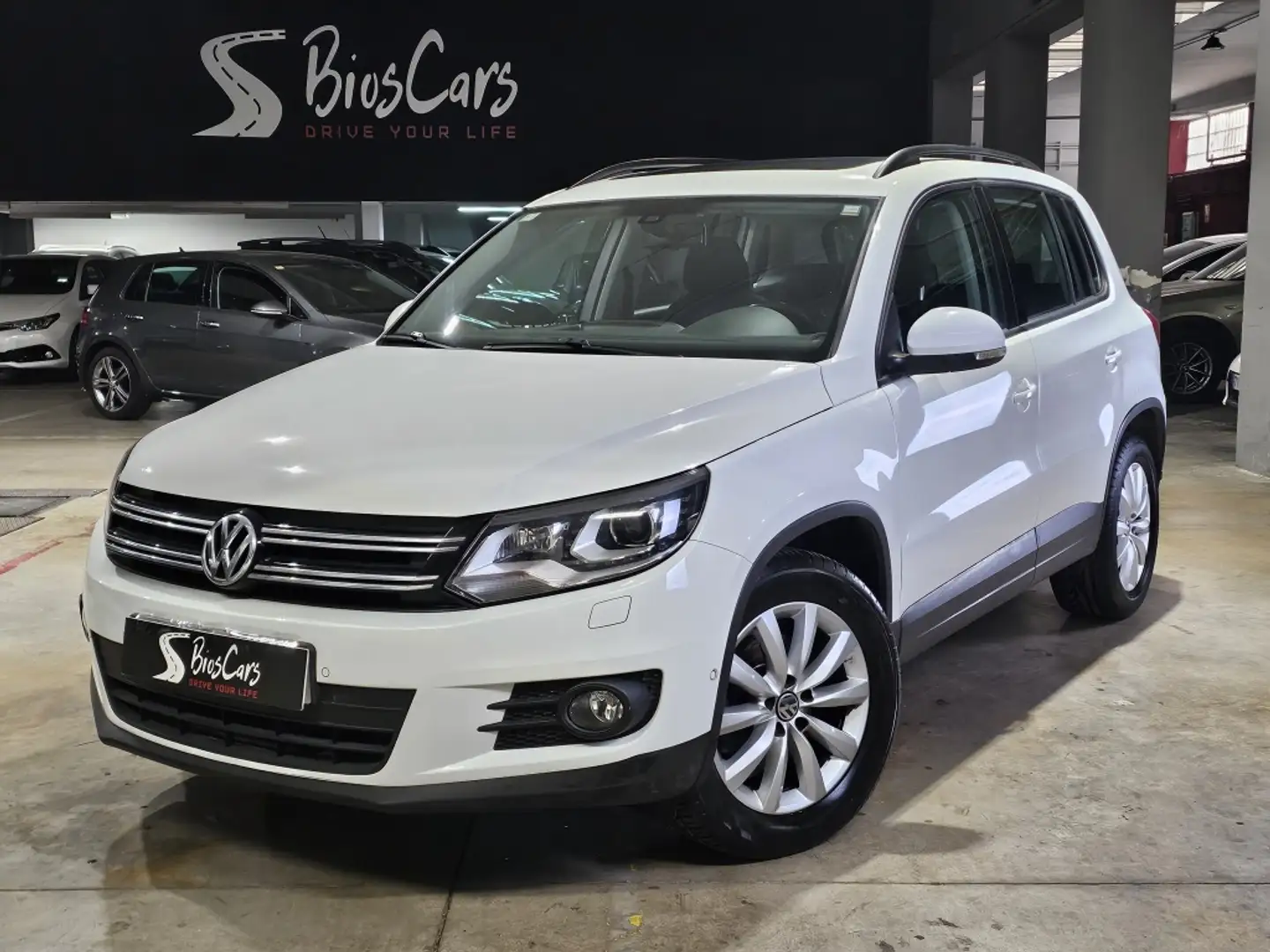 Volkswagen Tiguan 2.0TDI Advance 110kW (4.75) Weiß - 1