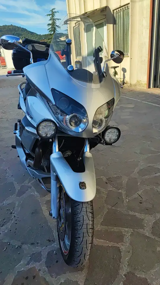 Moto Guzzi Norge 1200