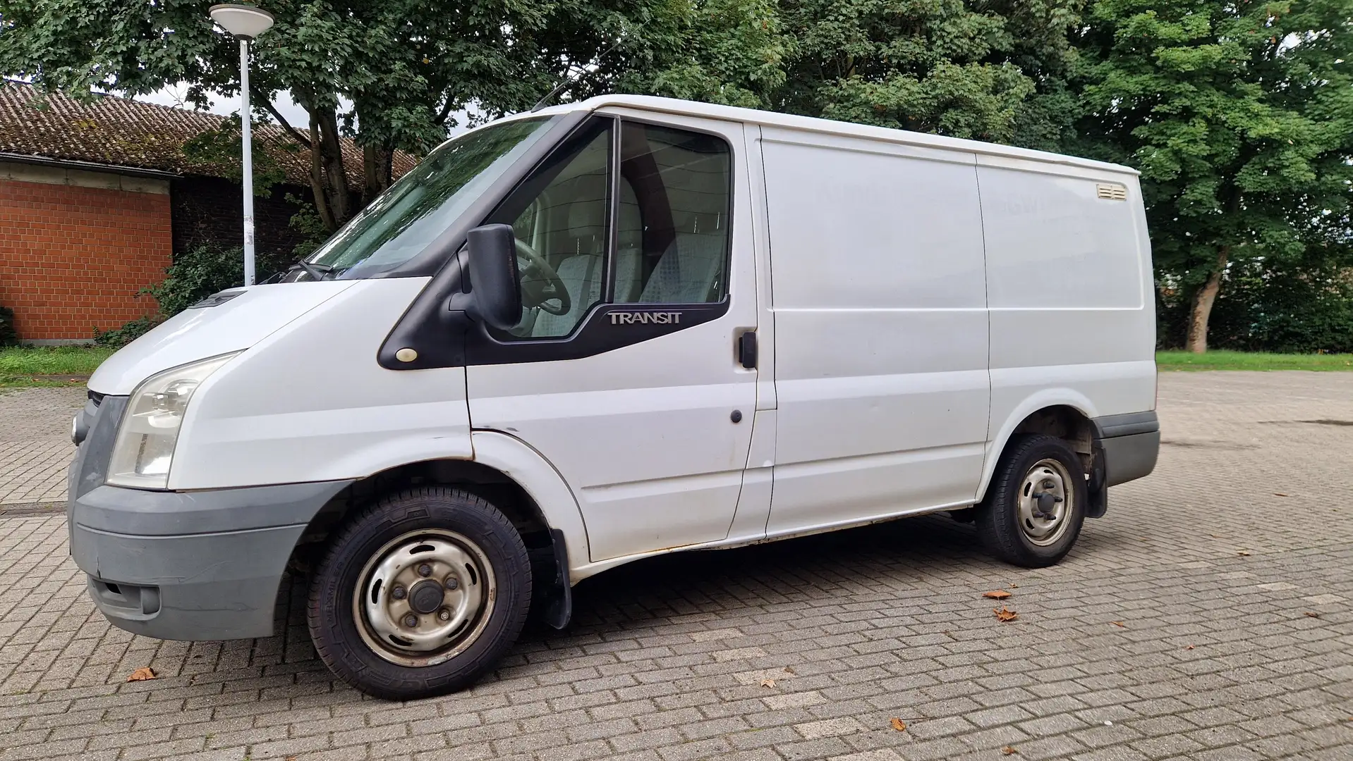 Ford Transit 2,2 TDCI L1H1 Kasten Euro5 Tüv Neu Funk Zv Alb - 2