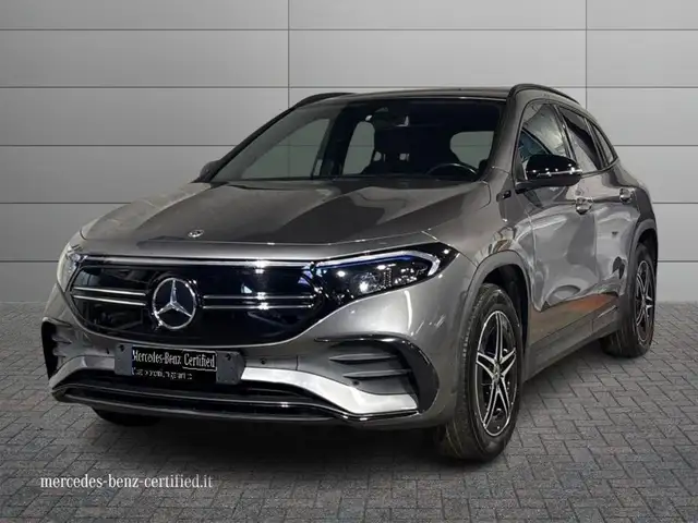 Mercedes-Benz EQA 300 4Matic Premium