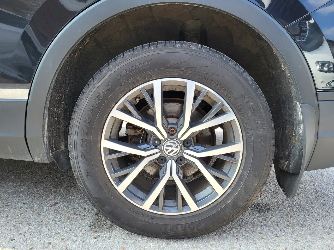 Volkswagen Tiguan снимка Volkswagen Tiguan