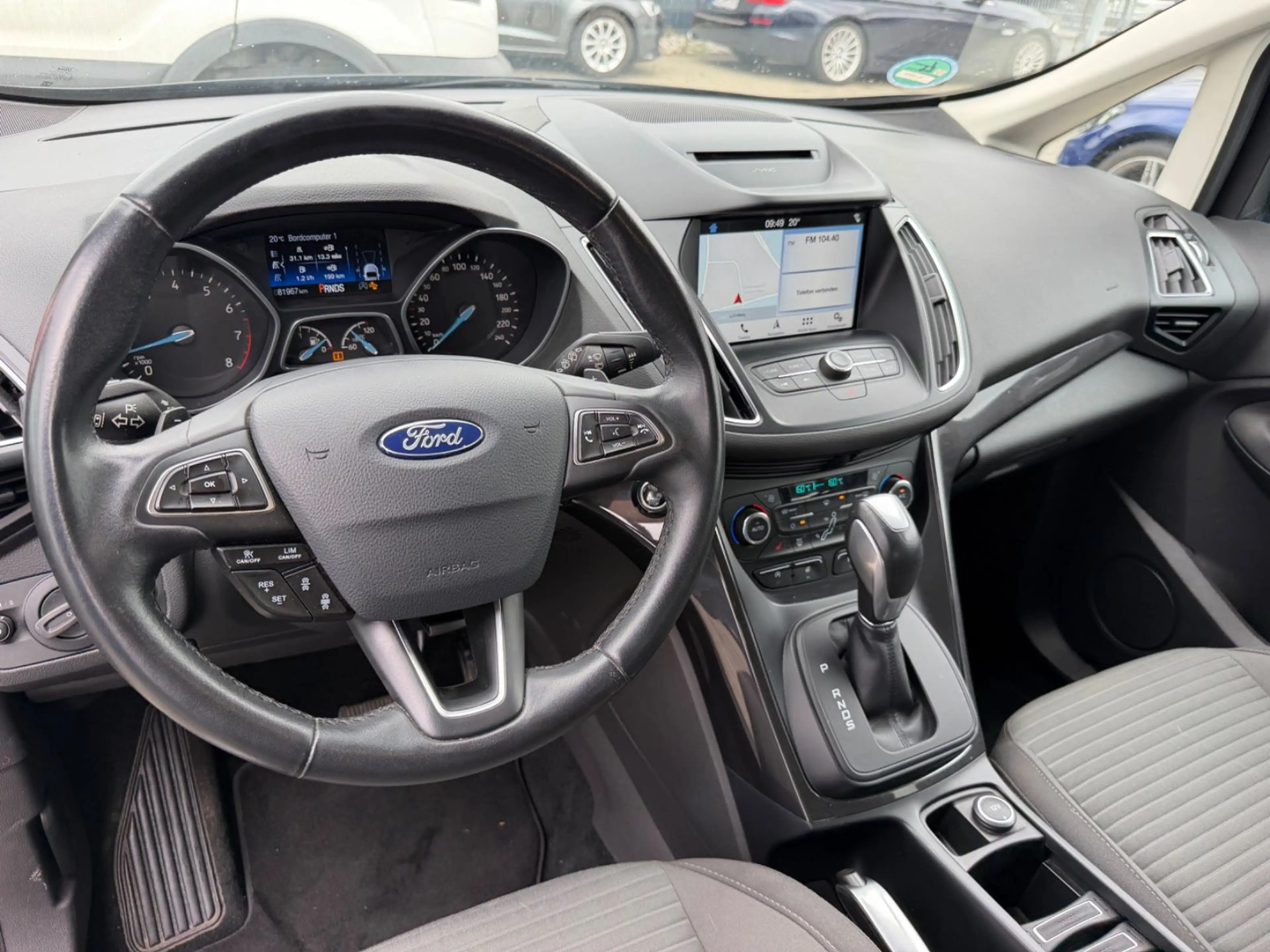 Ford Grand C-Max Grand C-MAX Titanium — photo 11