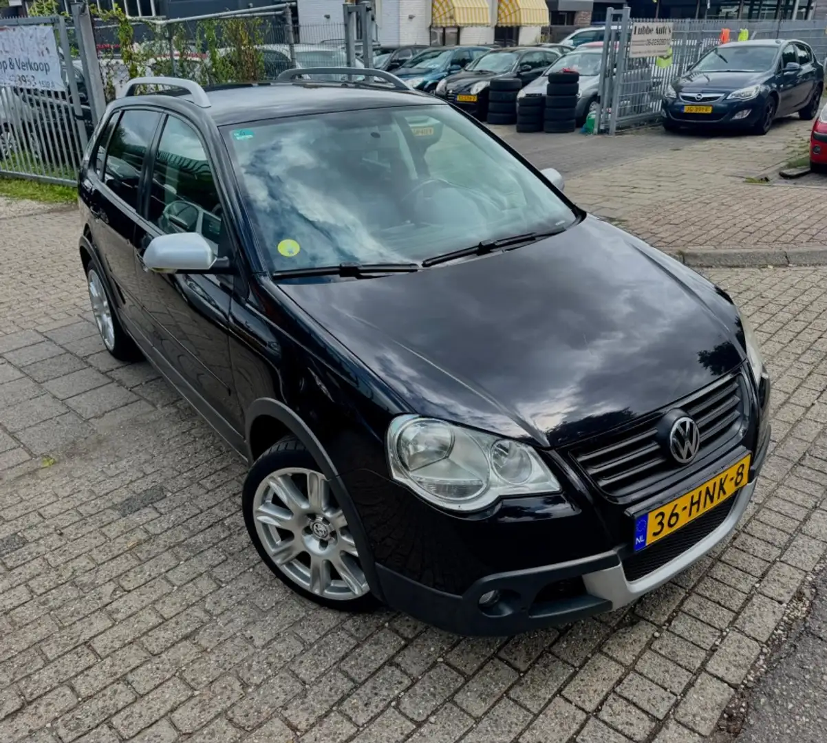 Volkswagen Polo Cross 1.6-16V Negro - 1