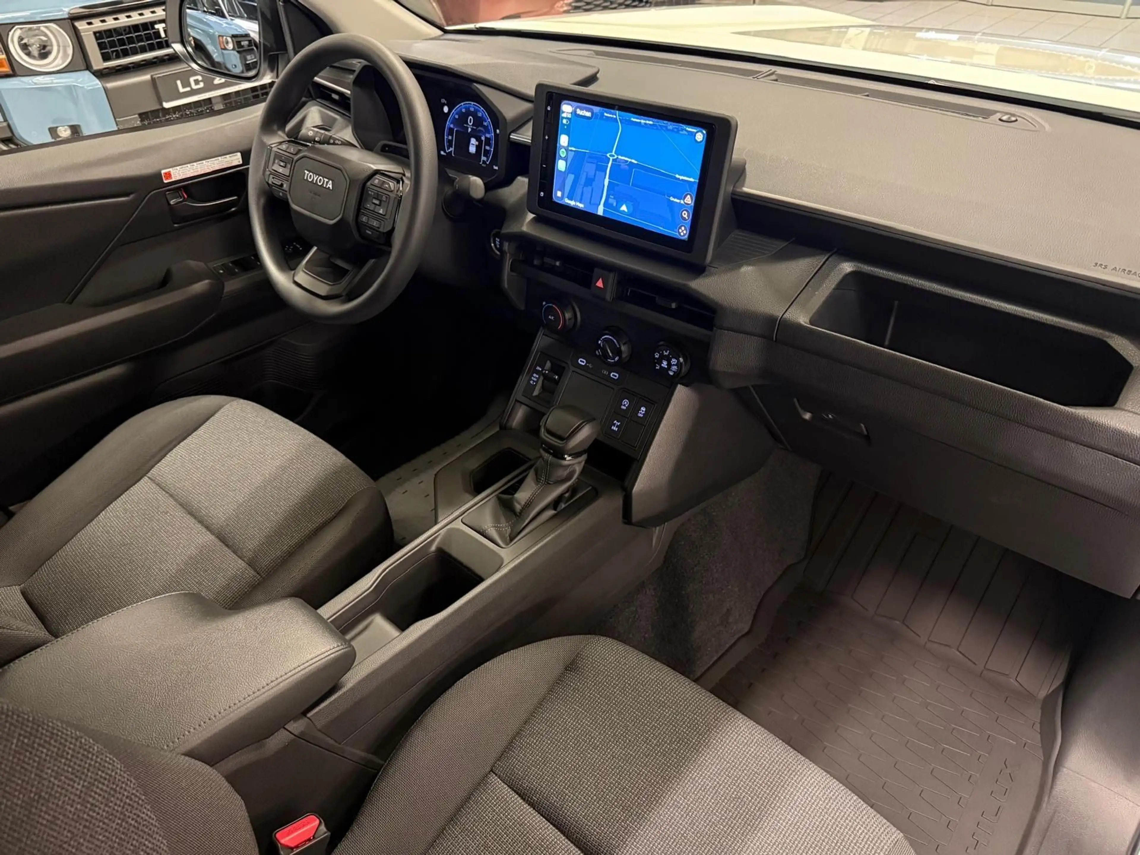 Toyota Hilux HILUX DOUBLE CAB-MILD HYB.-DUTY-4x4-NEUES MODELL — photo 13