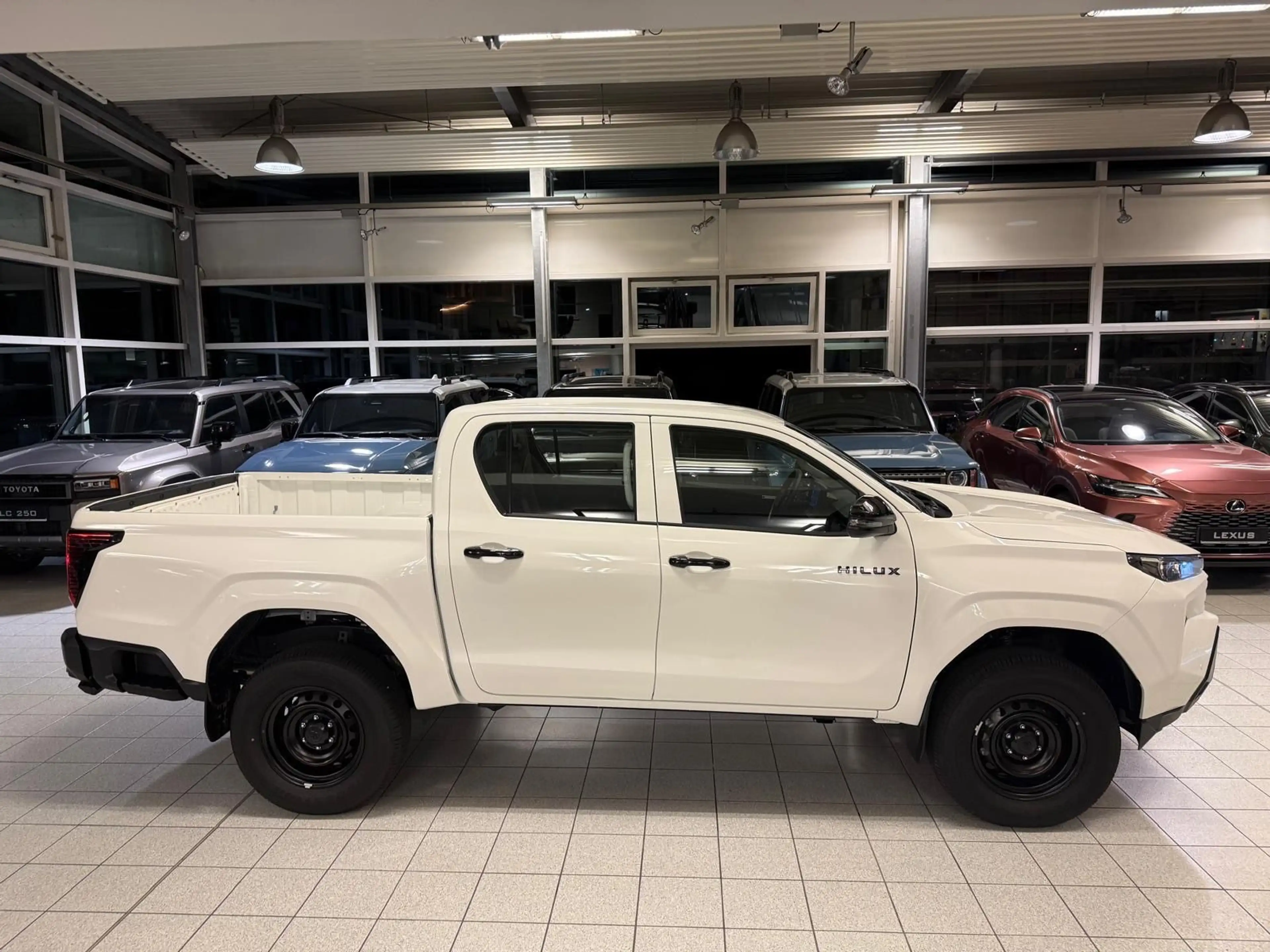 Toyota Hilux HILUX DOUBLE CAB-MILD HYB.-DUTY-4x4-NEUES MODELL — photo 11