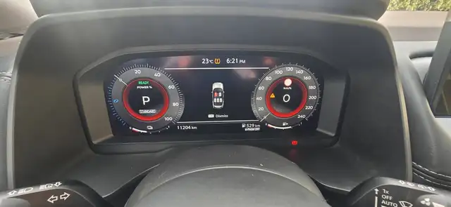 Nissan X-Trail view 11
