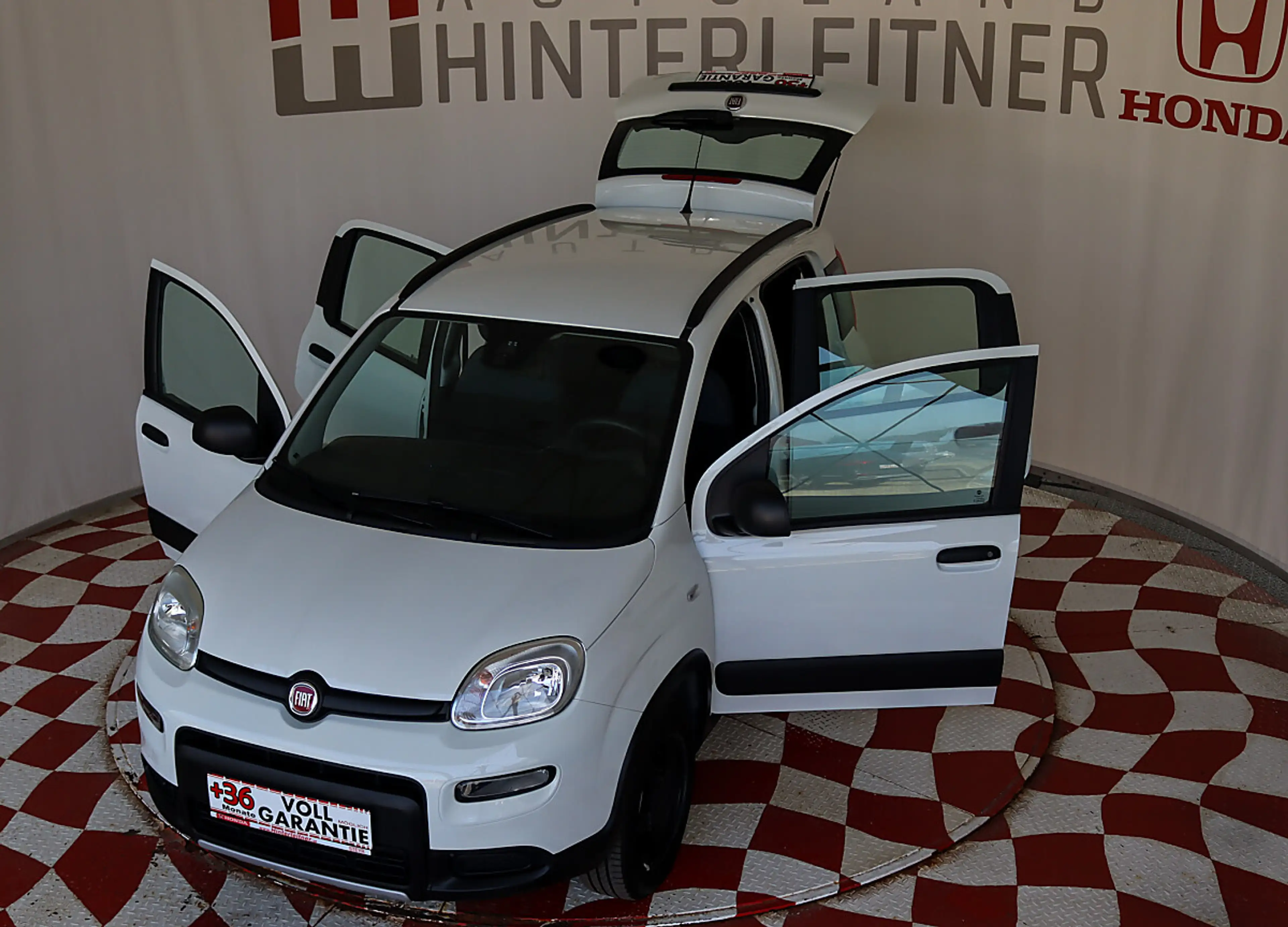Fiat Panda TwinAir 85 4x4 Wild ERSTBESITZ — photo 3
