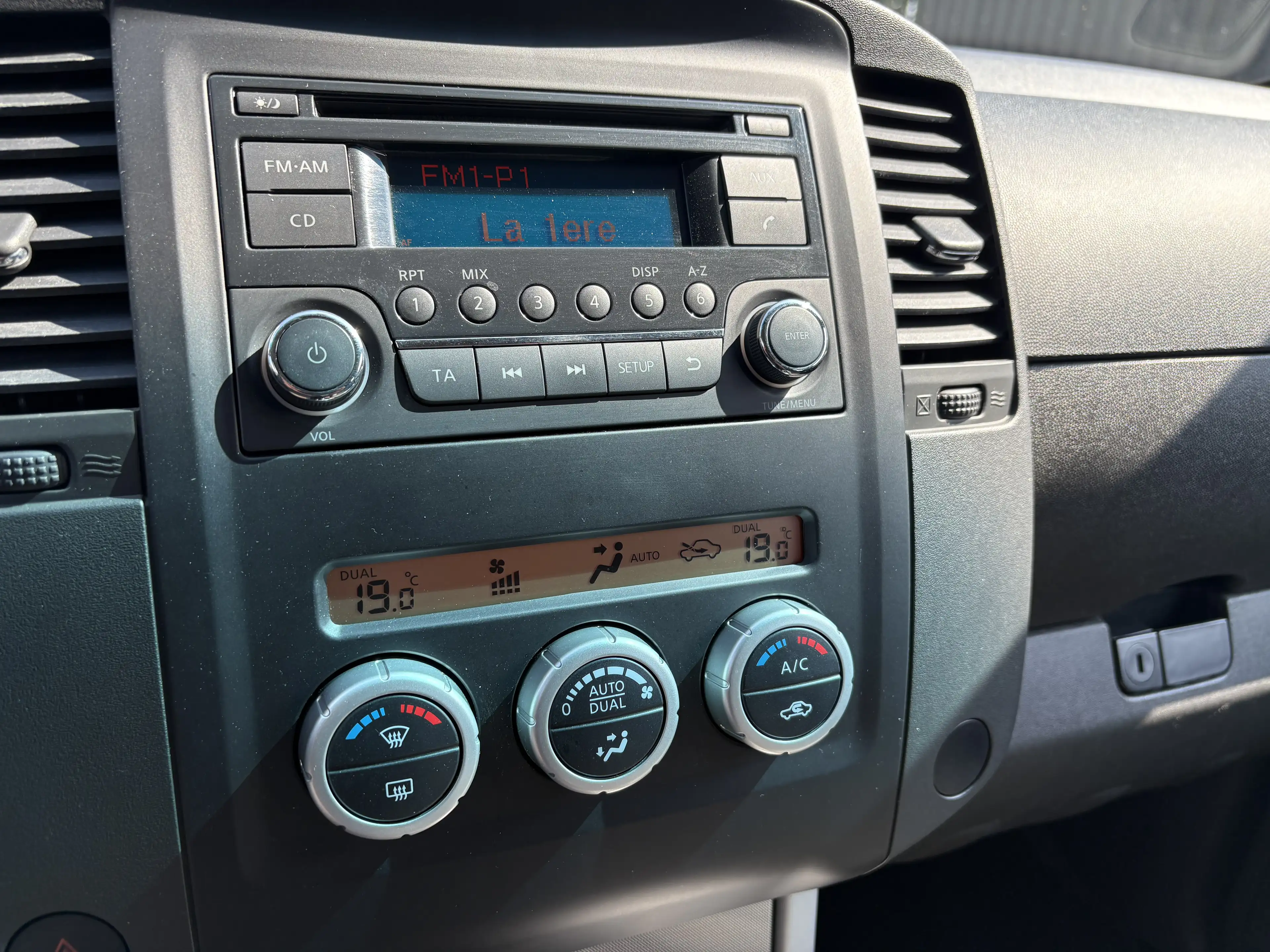 Nissan Navara 2.5 DCI*4WD*H.TOP*103000 KM CERTIFIES !!! — photo 11