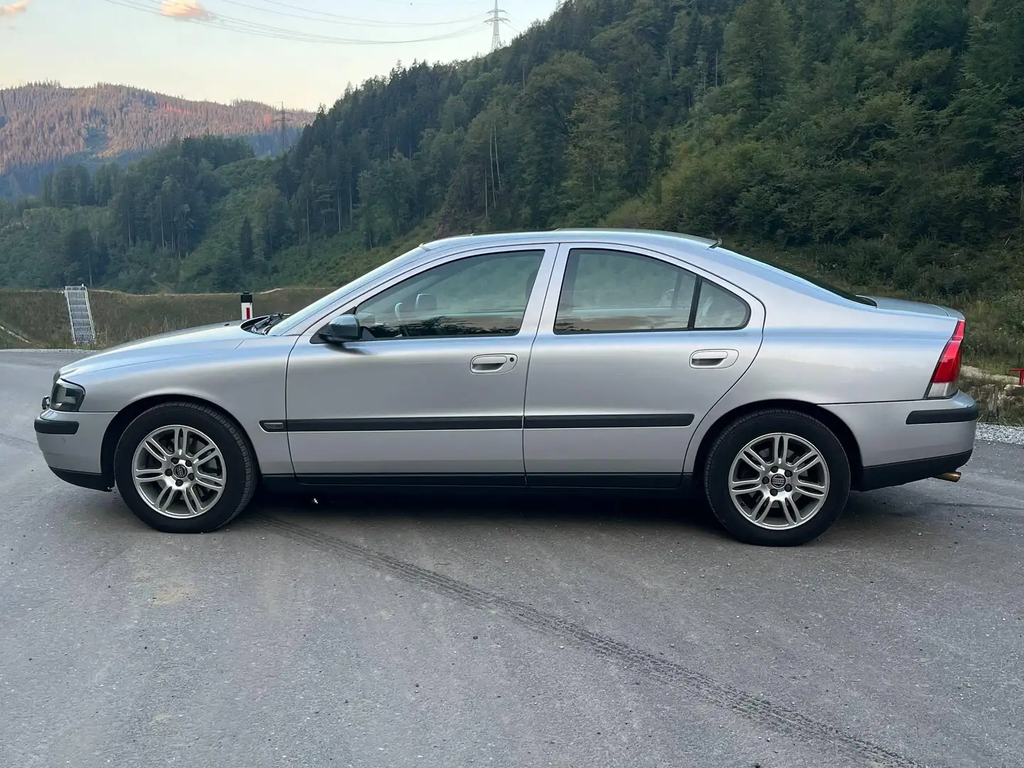 Volvo S60 S60 2,4 Silber - 2