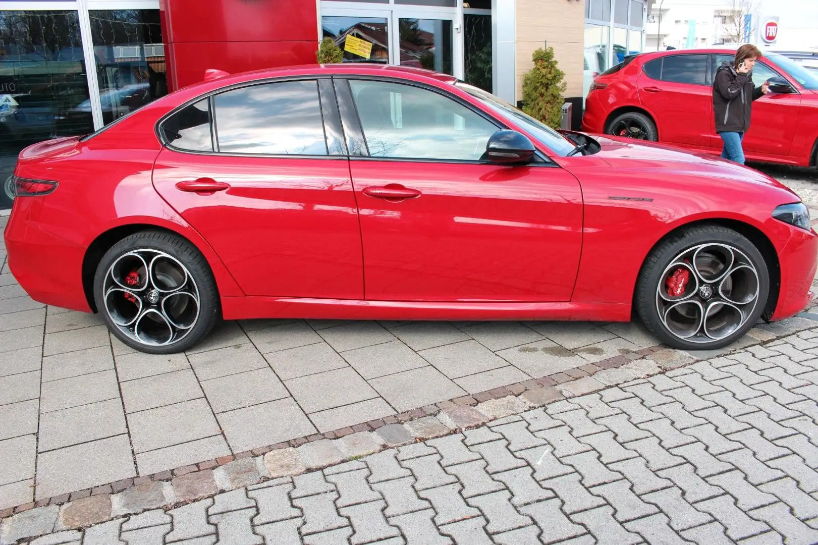 Alfa Romeo Giulia Competizione Q4 GARANTIE 06/2027 MY23 Czerwony - 2