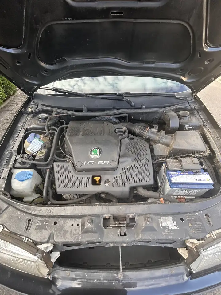 Skoda Octavia 1.6 Combi GLX, foto 2