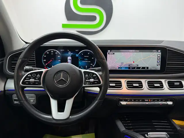 Mercedes-Benz 300 view 10