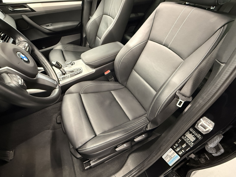 BMW X3 xDrive20d — photo 12
