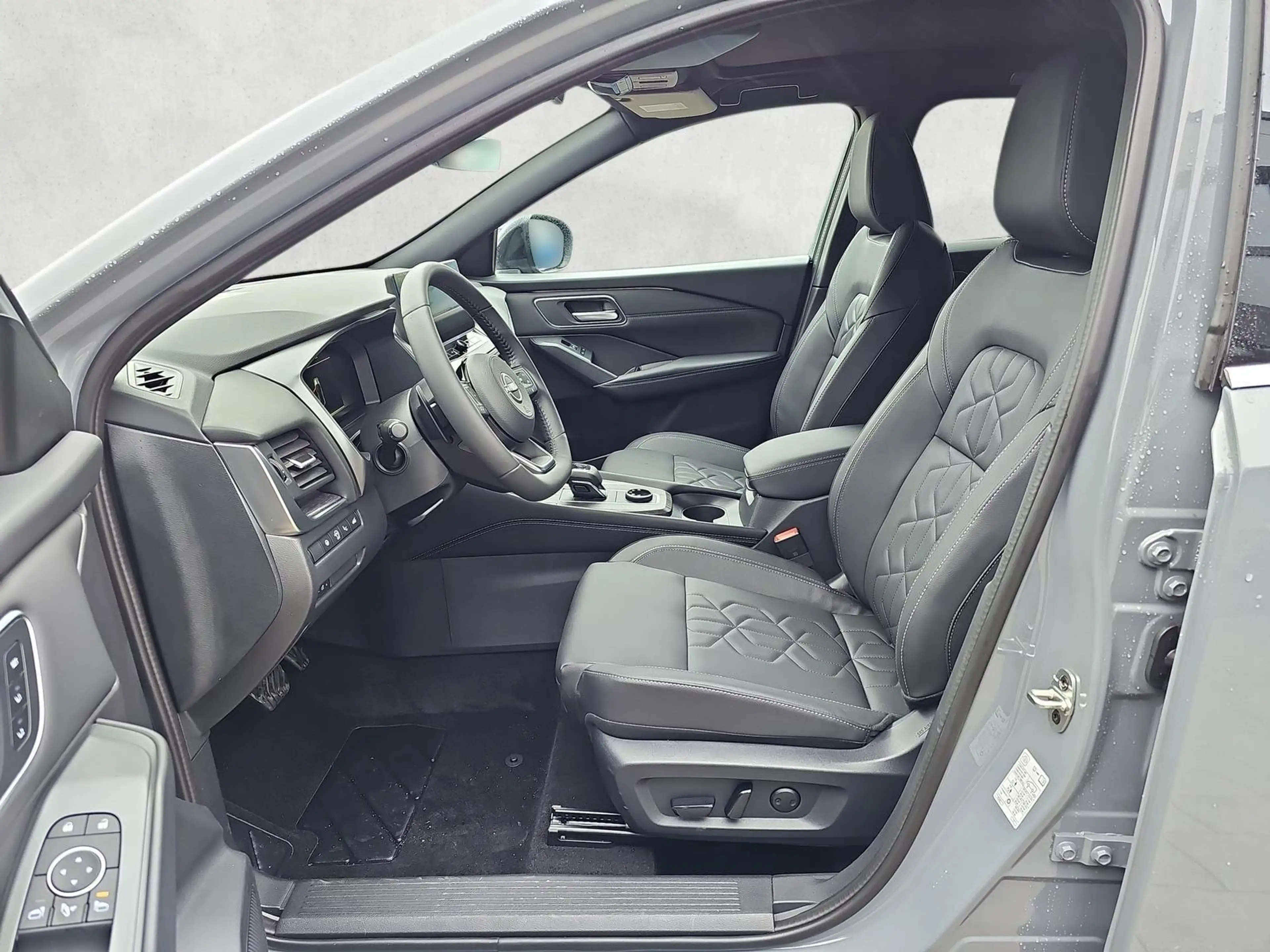 Nissan Qashqai 1.3DIG-T X-Tronic 4WD Tekna HUD Pano AHK 116 kW... — photo 9