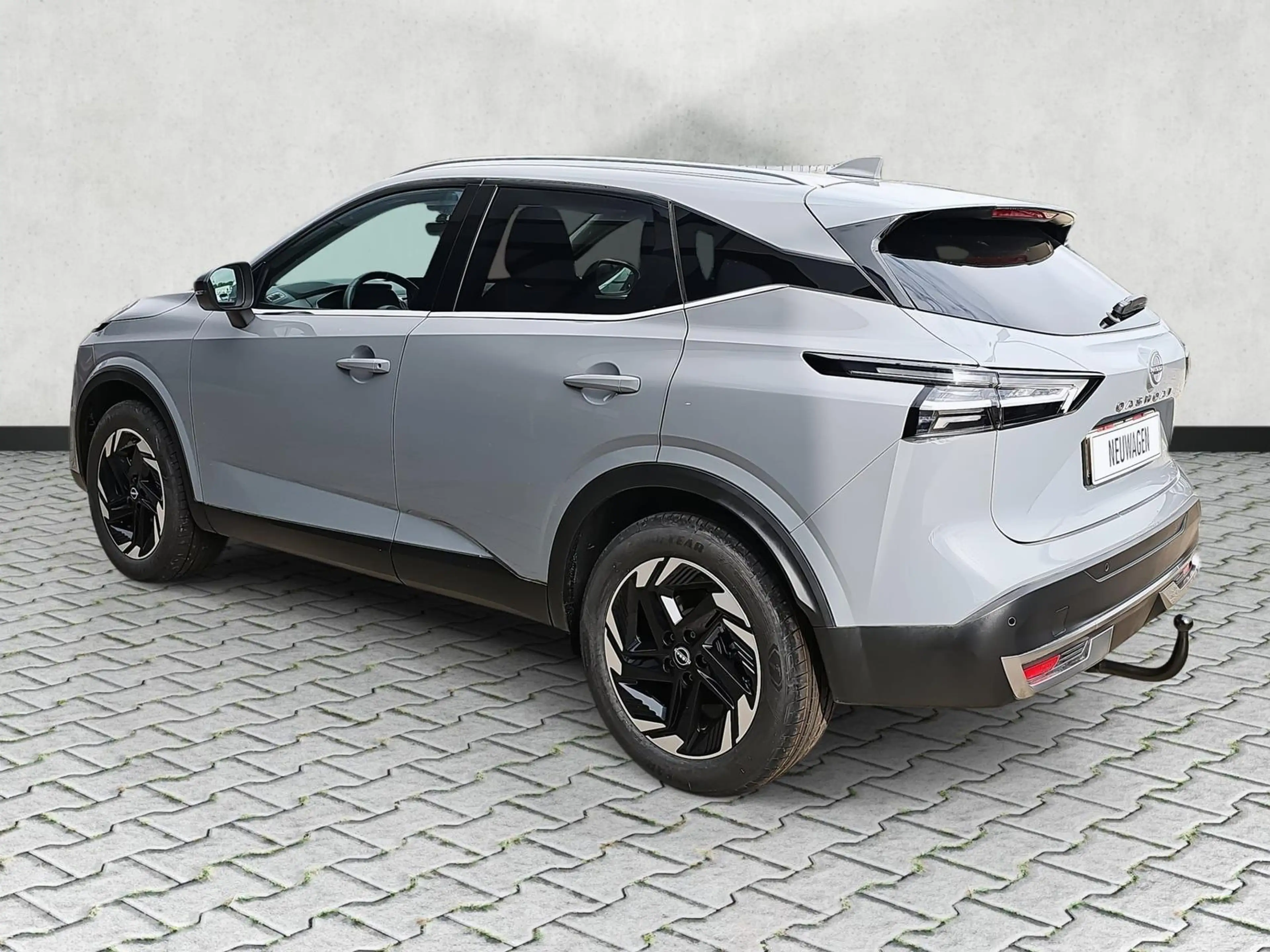 Nissan Qashqai 1.3DIG-T X-Tronic 4WD Tekna HUD Pano AHK 116 kW... — photo 5