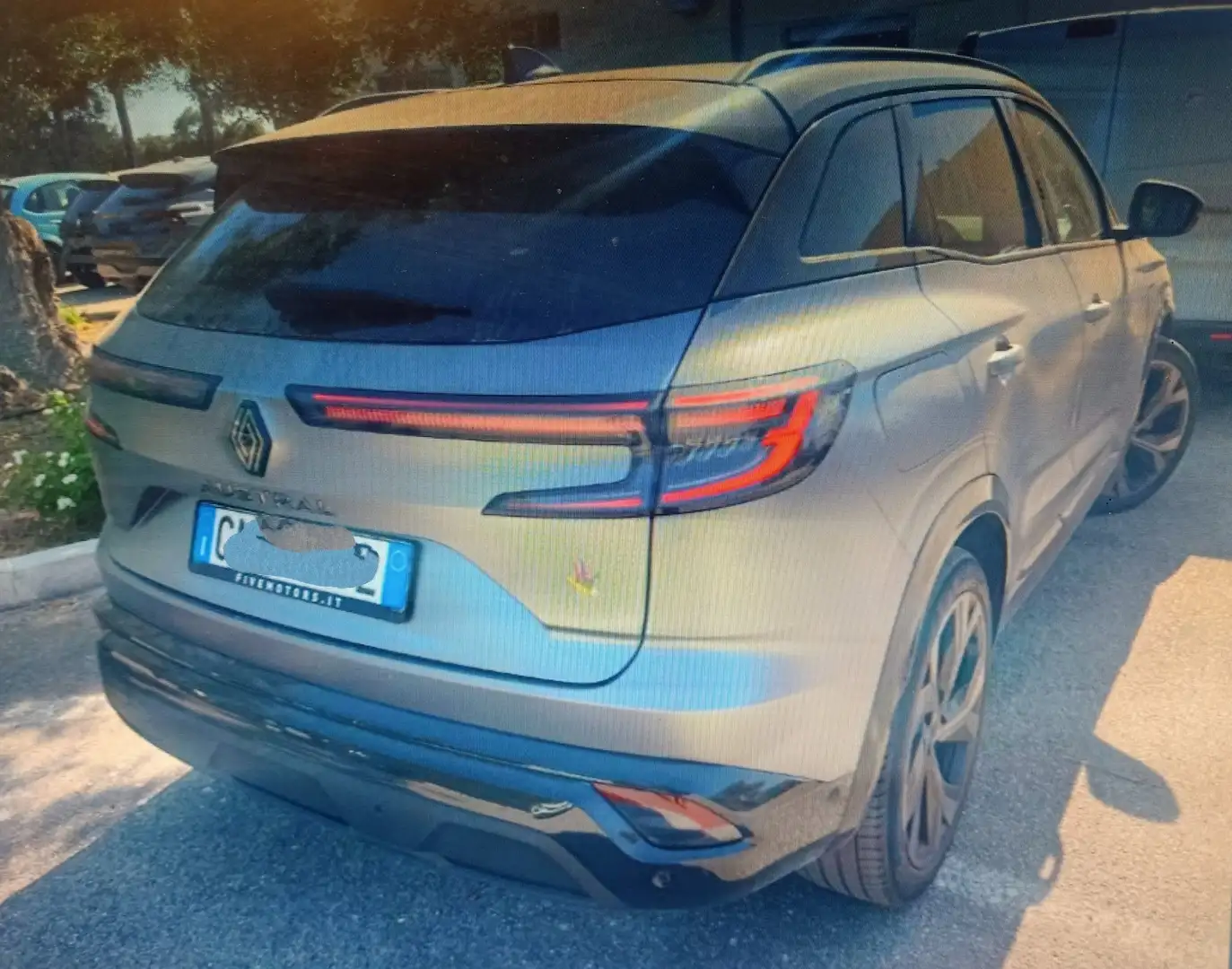 Renault Austral 1.3 mild hybrid Techno Esprit Alpine 160cv auto Grau - 2