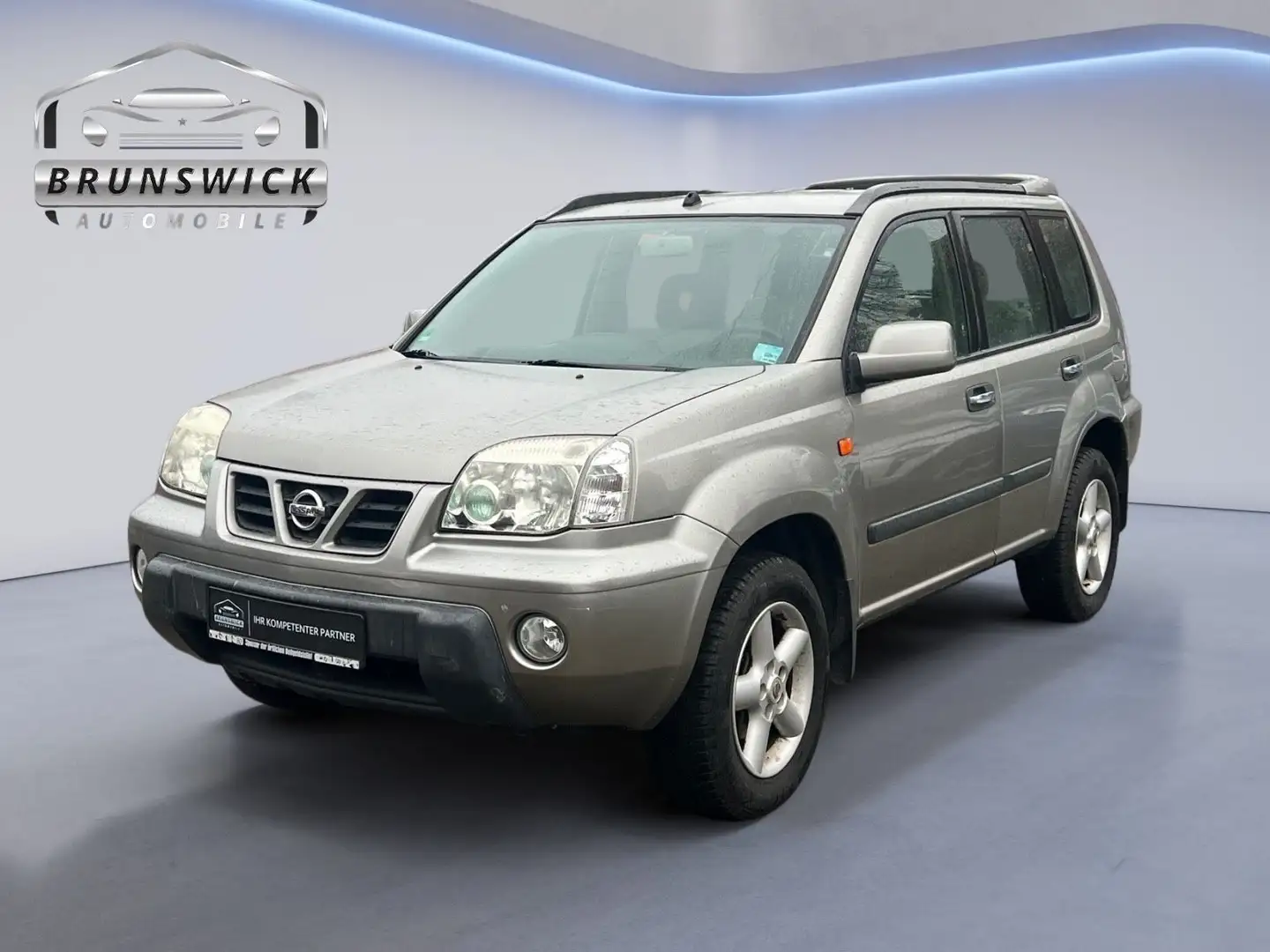 Nissan X-Trail 2,0 Elegance*Automatik*Allrad*Rostfrei* Szürke - 2