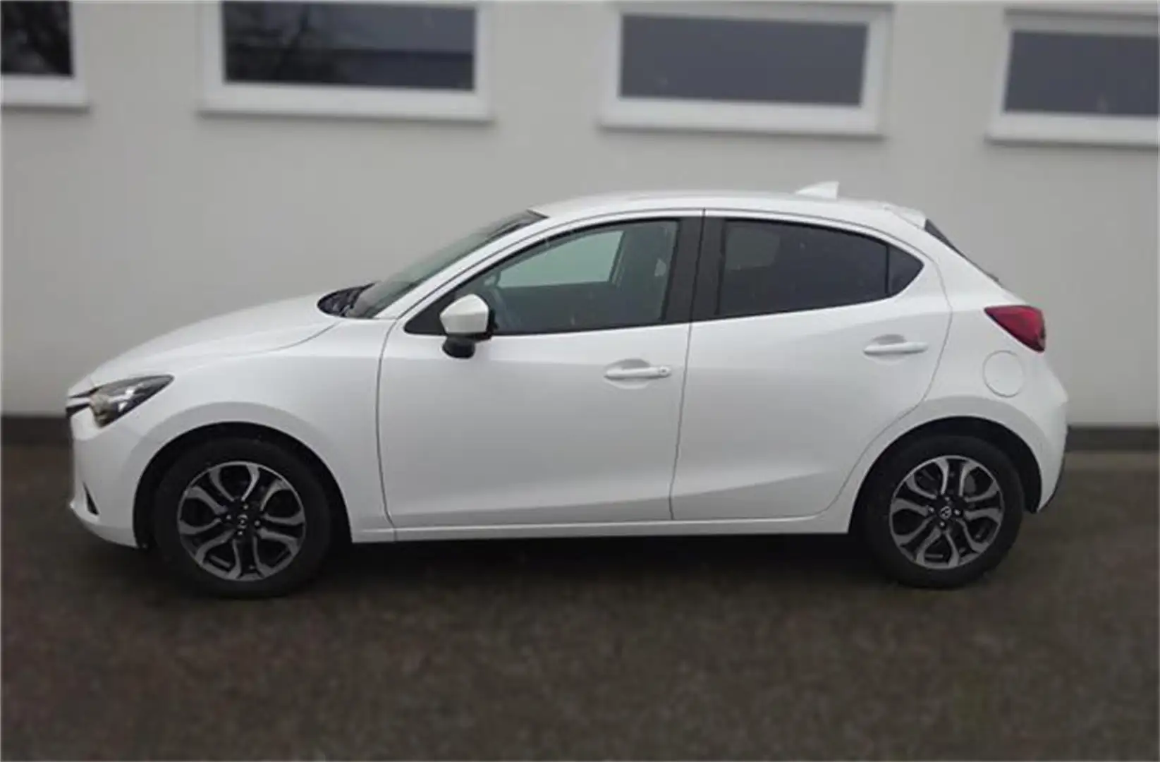 Mazda 2 G75 Takumi Weiß - 1
