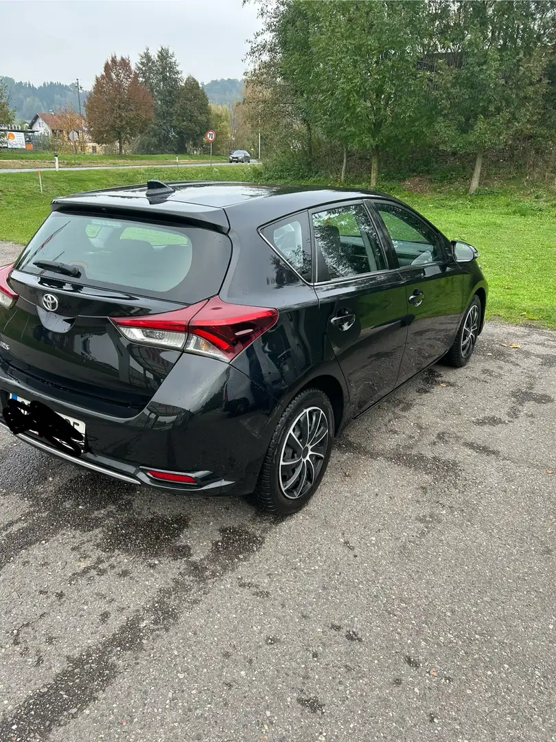 Toyota Auris TS 1,4 D-4D Active Schwarz - 2
