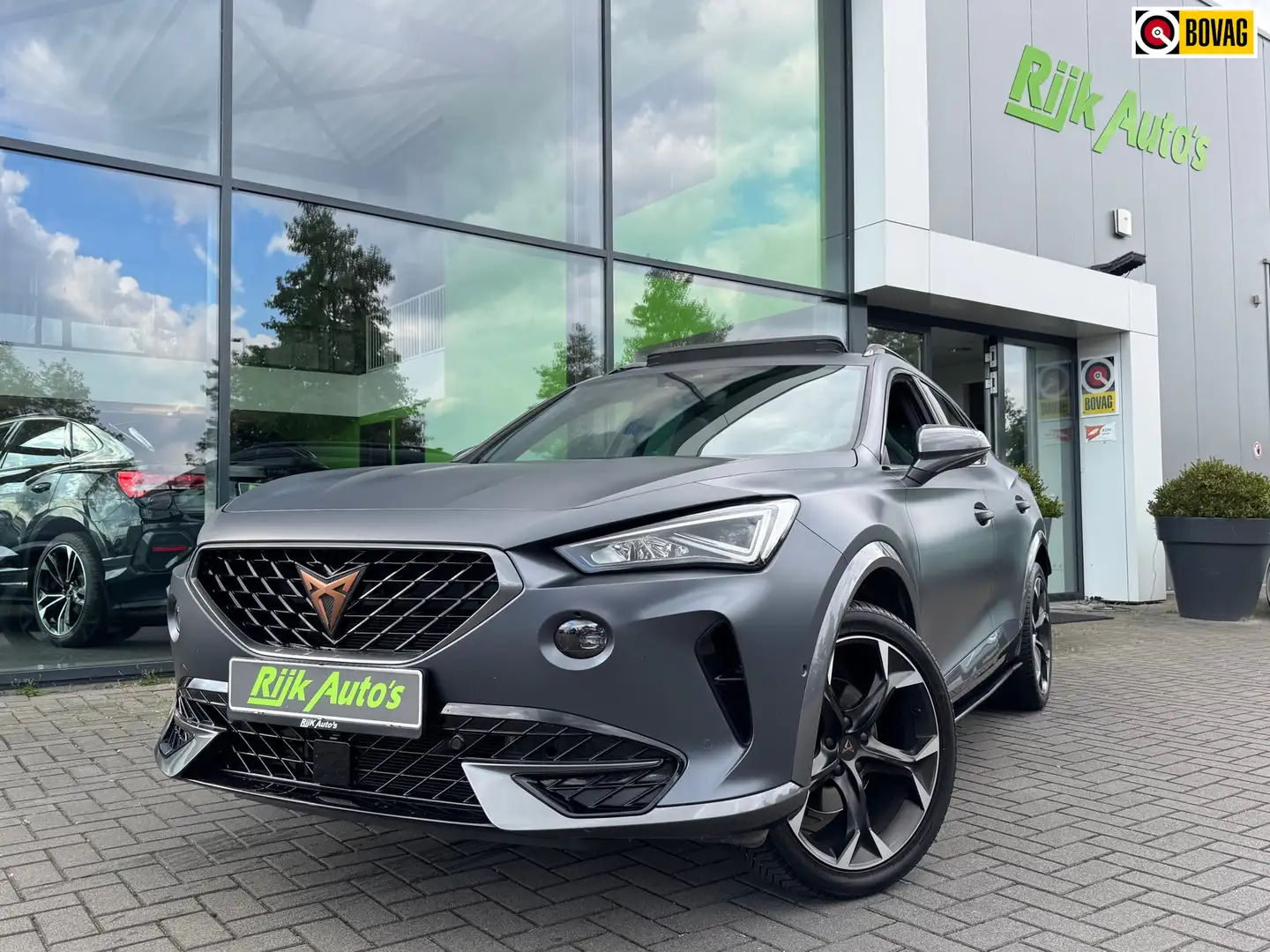CUPRA Formentor 1.5 TSI * Panoramadak * Camera * Stoel + Stuur ver Gris - 1