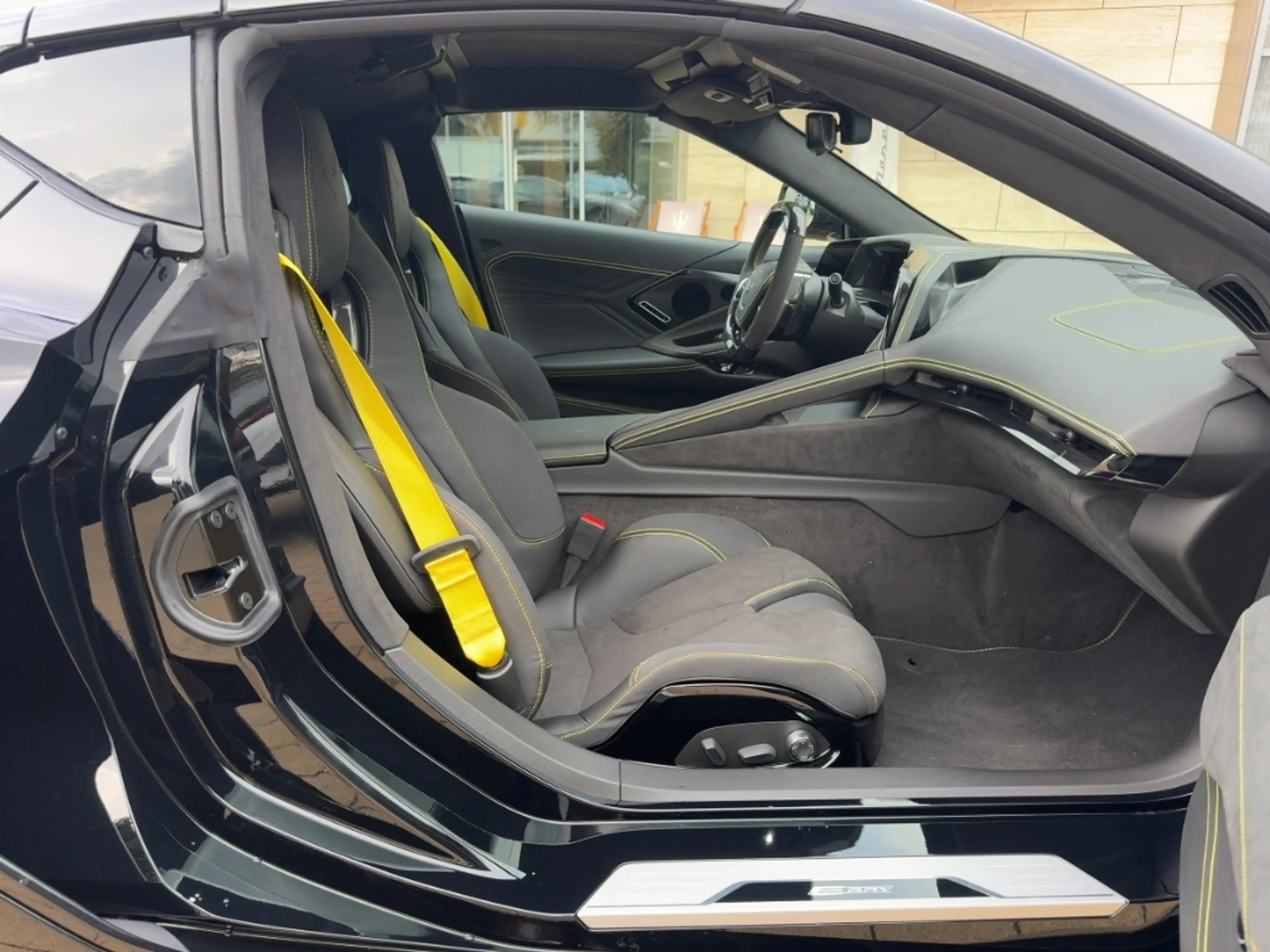 Corvette C8 E-Ray Coupe Facelift MY26 3LZ Carbon/Black/Lift — photo 10