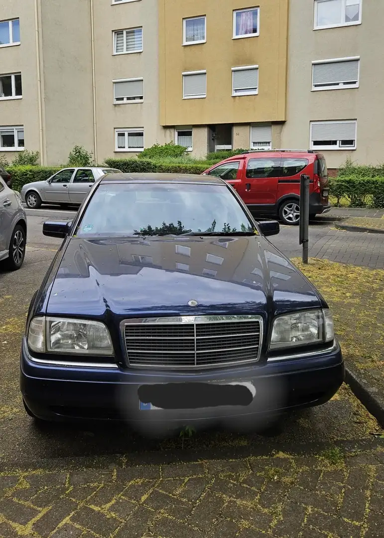 Mercedes-Benz 180 Bleu - 2