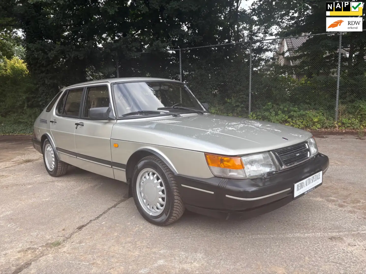 Saab 900 S 16V Met airco, automaat in unieke staat Grijs - 1