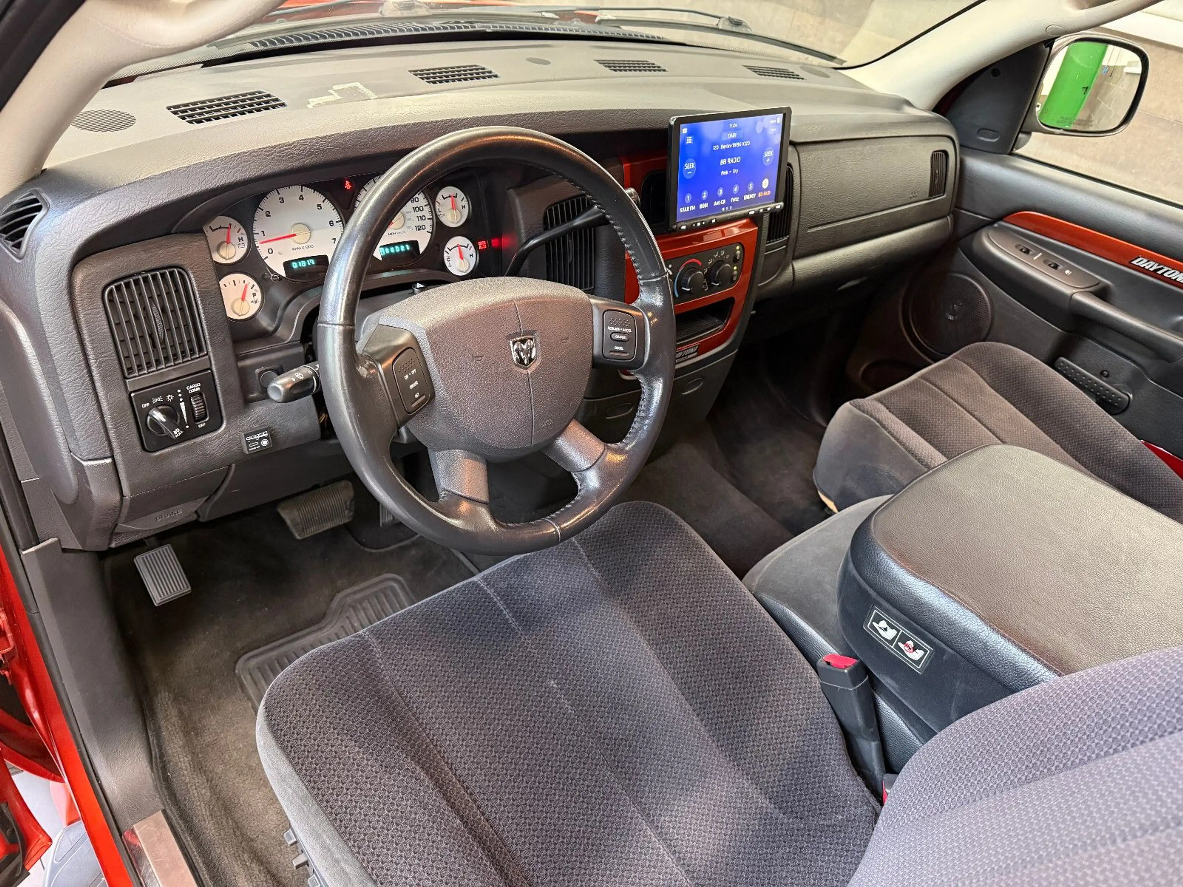 Dodge RAM 1500 HEMI DAYTONA 24 ZOLL — photo 4