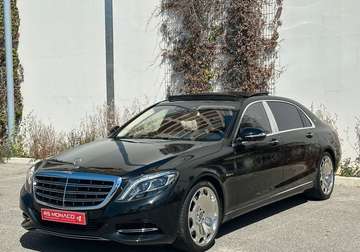 Mercedes vii 500 limousine maybach 4pl
