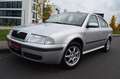 Skoda Octavia 1.6 Ambiente Lim./Klima/Tüv Neu/8-Fach Grau - thumbnail 1