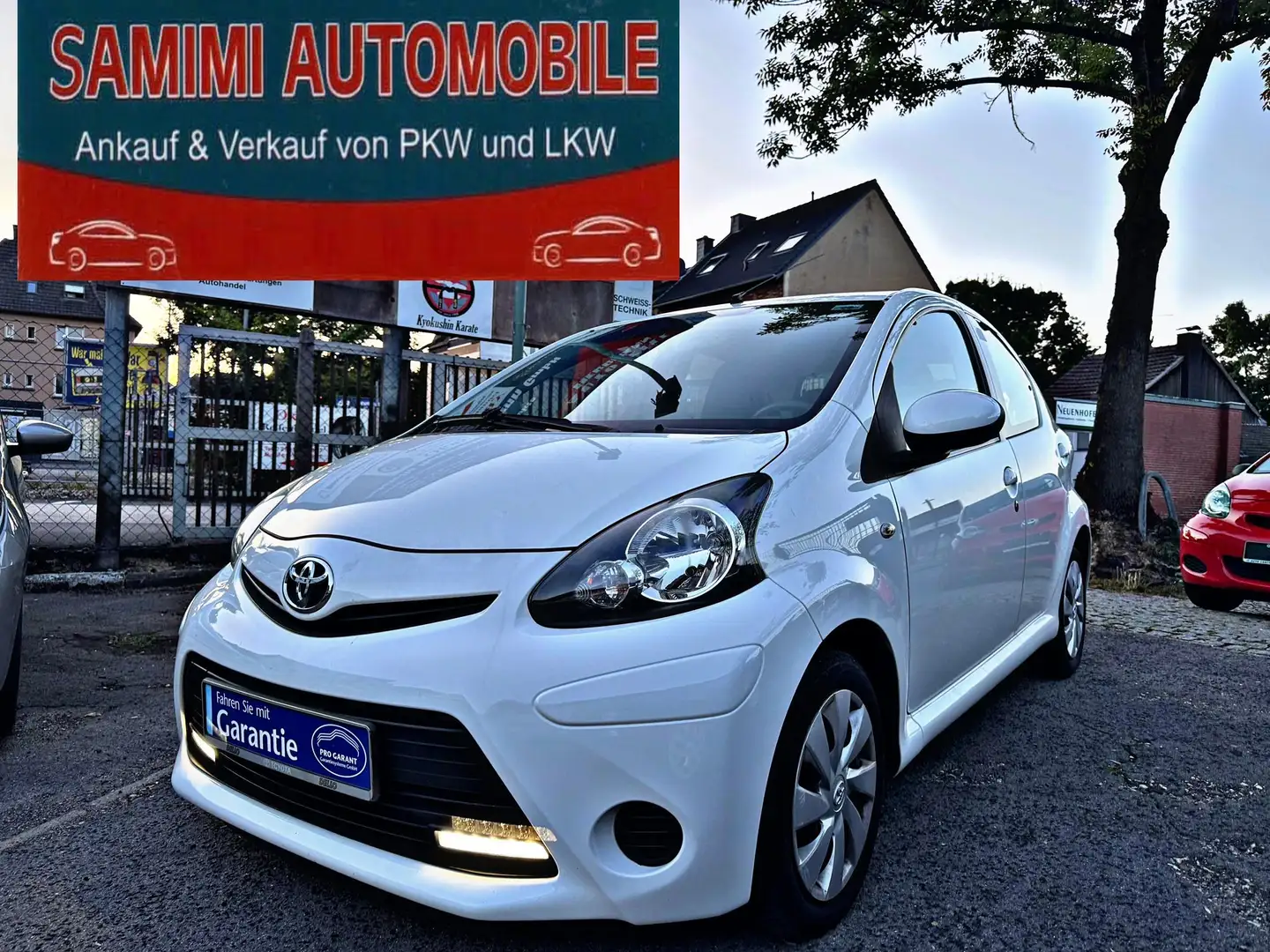 Toyota Aygo Cool Go Blanc - 1
