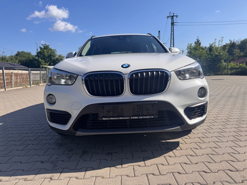 BMW X1 xDrive 25 d Advantage Automatik Navi AHK — photo 9