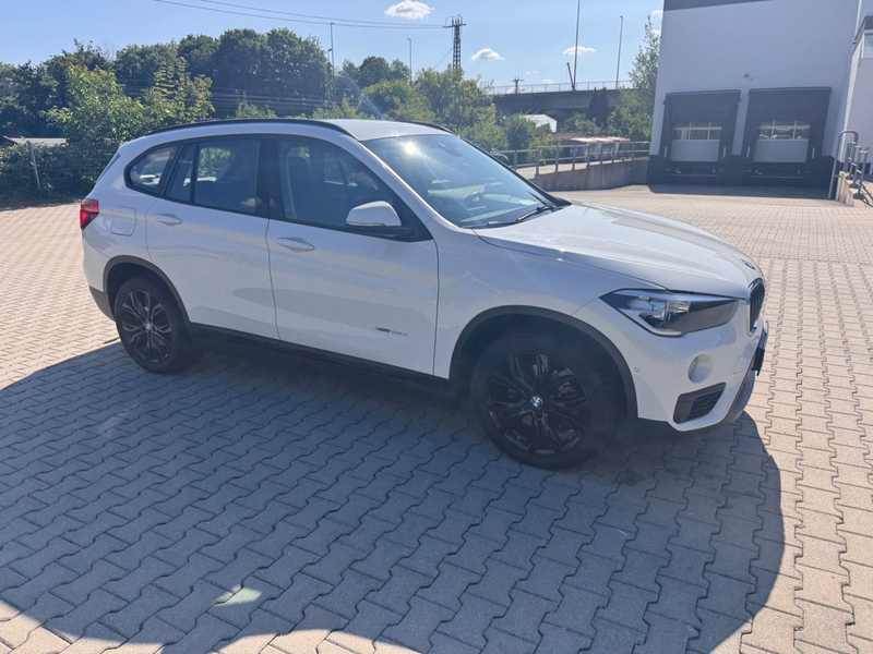BMW X1 xDrive 25 d Advantage Automatik Navi AHK — photo 7