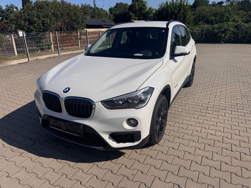 BMW X1 xDrive 25 d Advantage Automatik Navi AHK — photo 10