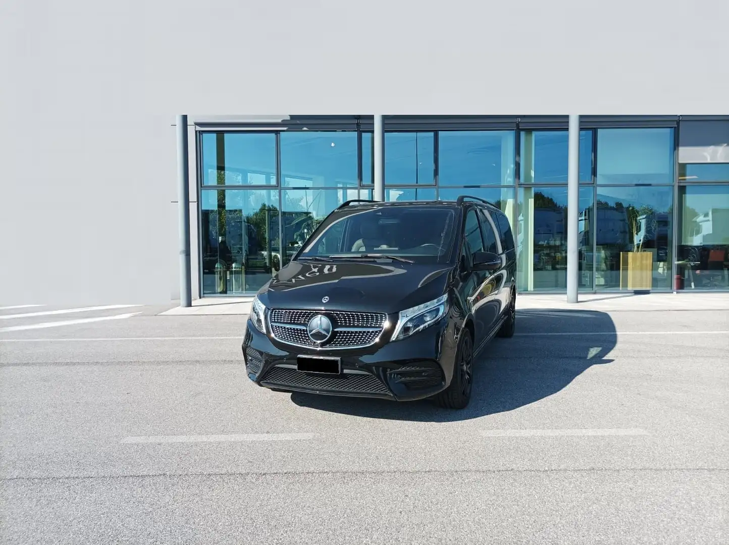 Mercedes-Benz V 300 V ExtraLong 300d Amg 4matic auto Schwarz - 1