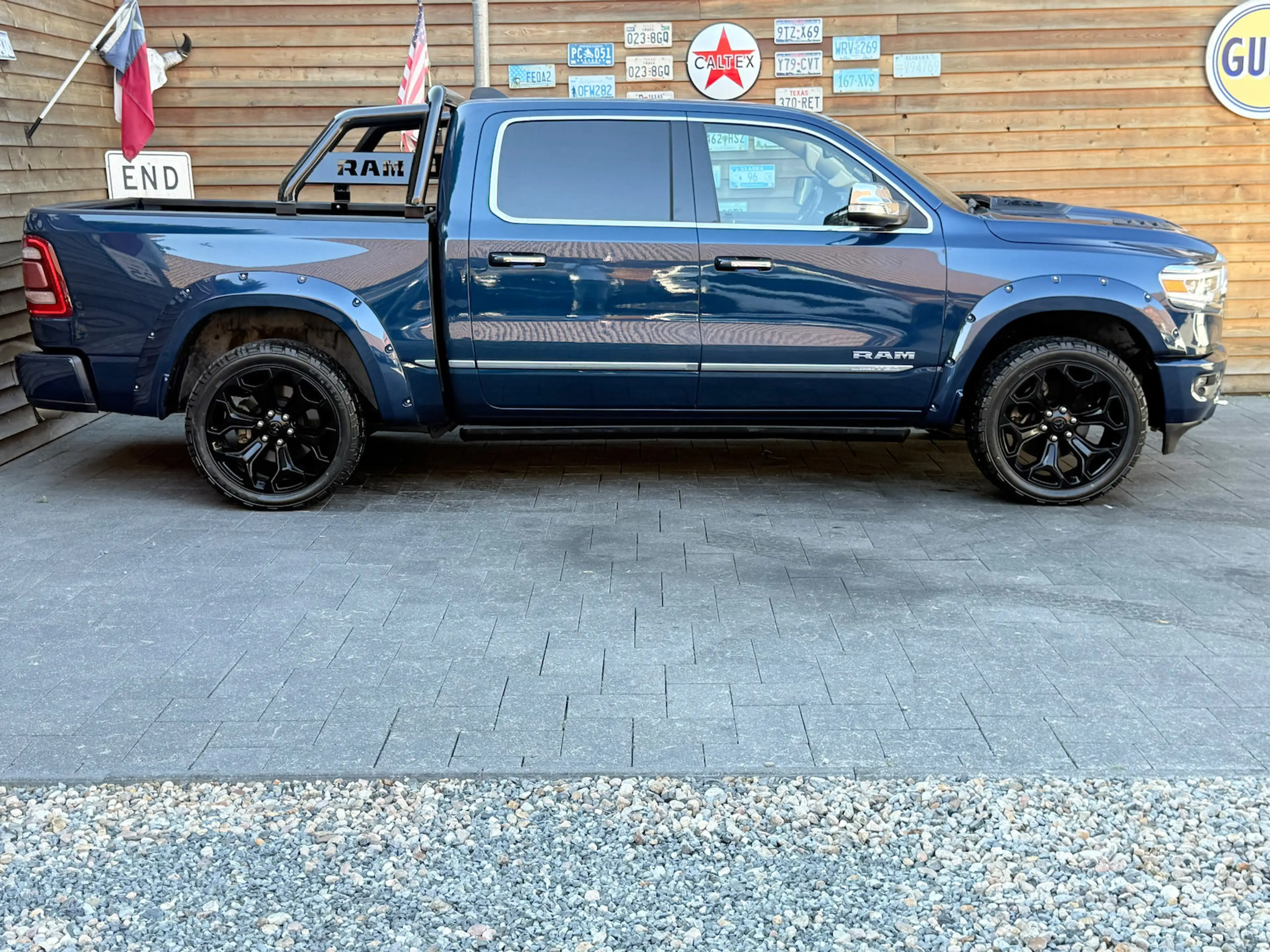 Dodge RAM 1500 5,7 Limited 4x4 LPG Pano AHK Memory — photo 12