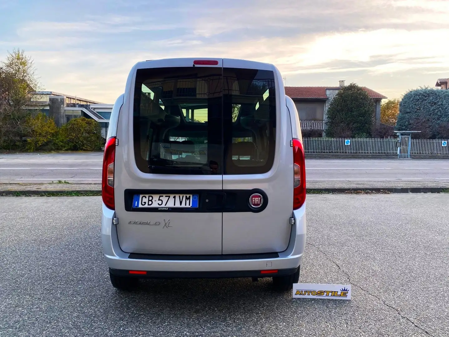 Fiat Doblo Maxi - XL 1.6 M-Jet Passo Lungo / Tetto Alto M1 5P Argent - 2