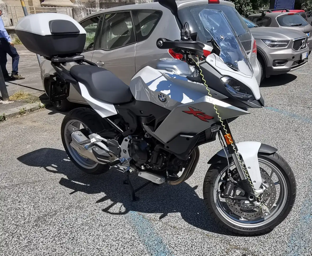 BMW F 900 XR Wit - 1