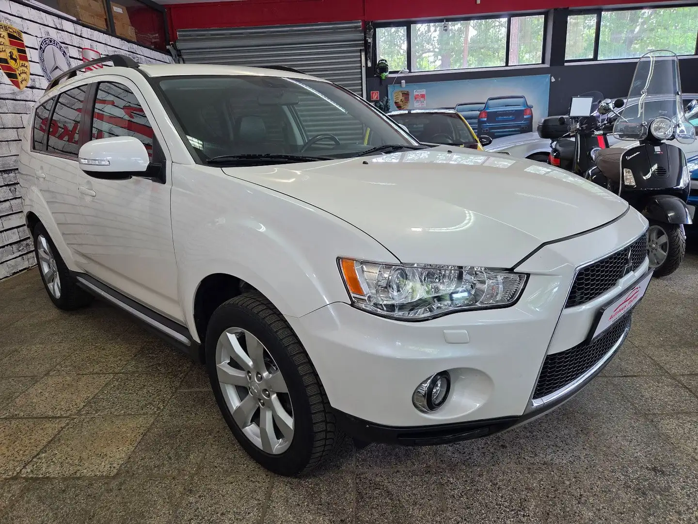 Mitsubishi Outlander Intense 4WD*7.Sitzer*Tüv & Service NEU Blanc - 2