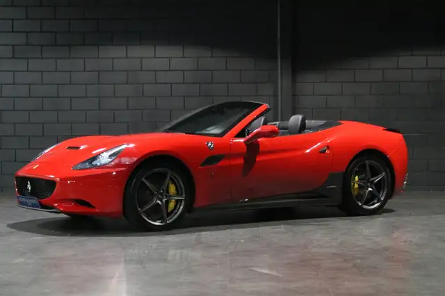 Ferrari California 30  2+2  CARBON Edition VOL HAND PACK