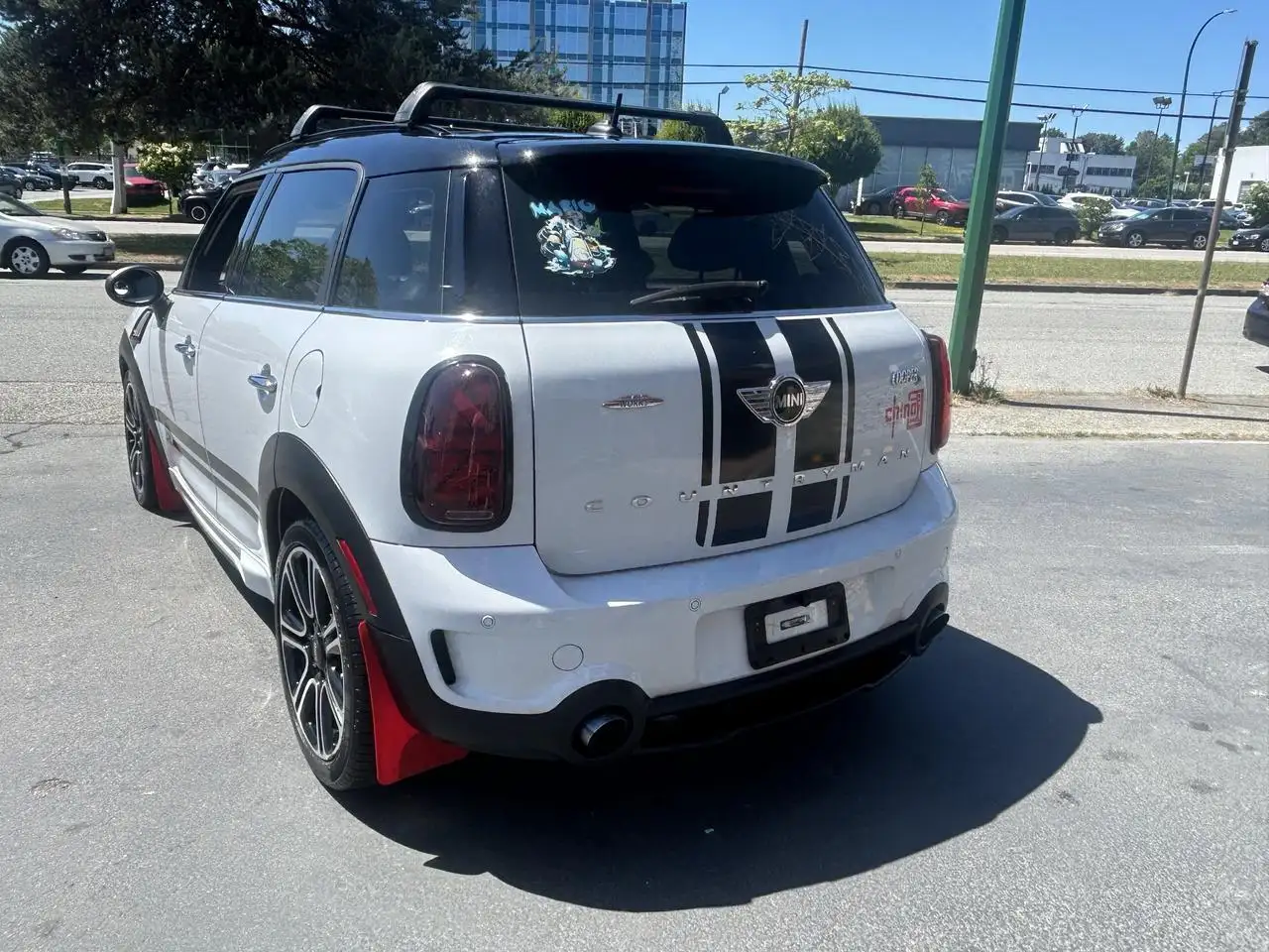 MINI Cooper Countryman photo MINI Cooper Countryman
