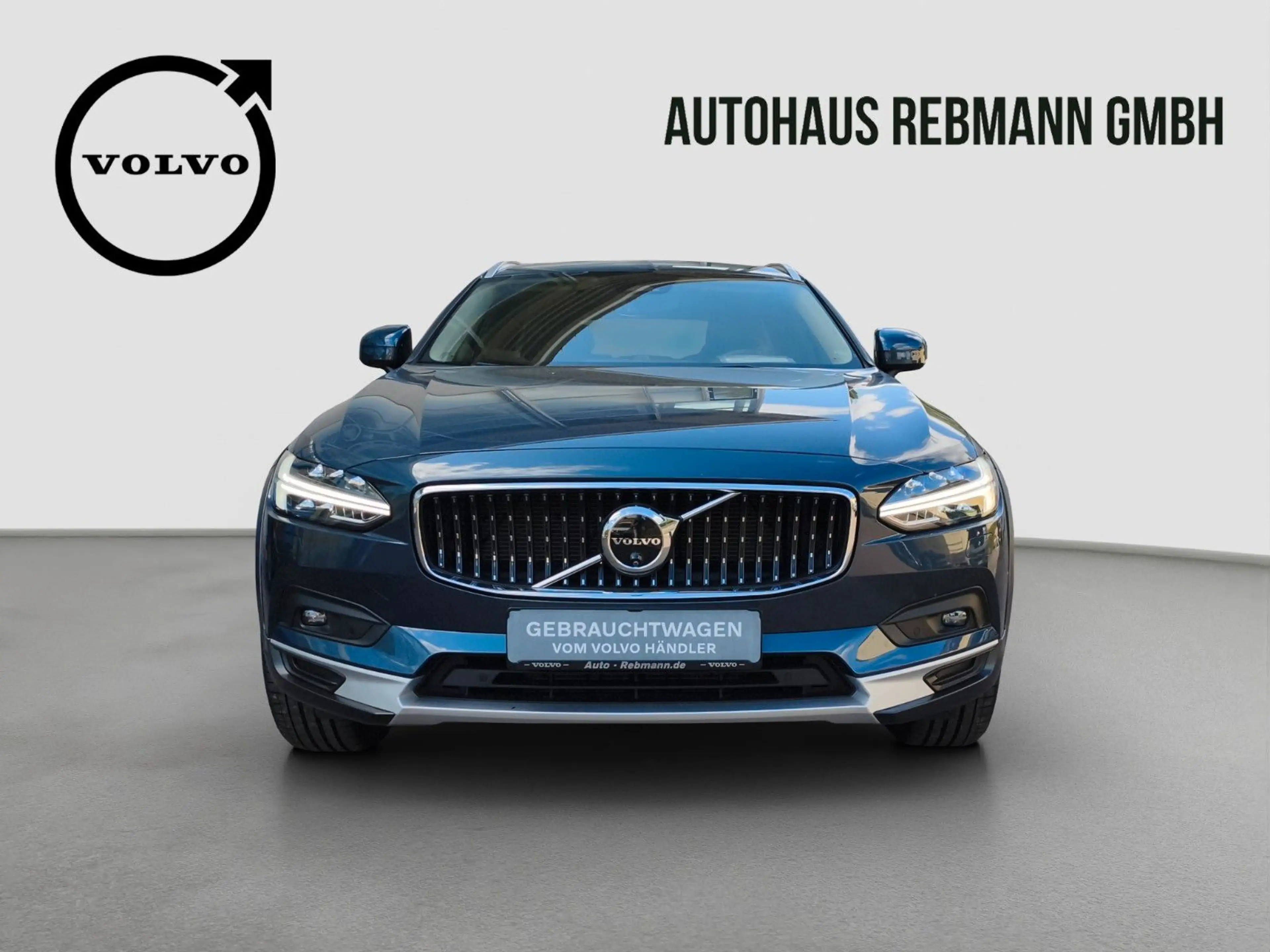 Volvo V90 Cross Country V90 B5 Cross Country Ultimate AWD SD*StdHz*B&W — photo 2